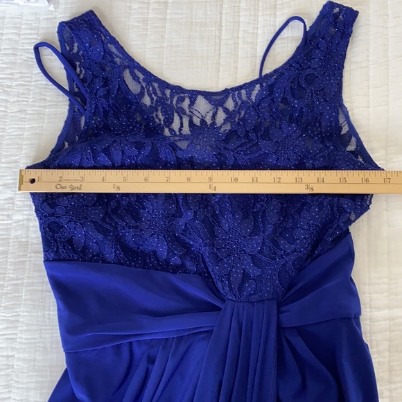 R&M Richards Sleeveless Blue Formal Dress - Picture 9 of 14